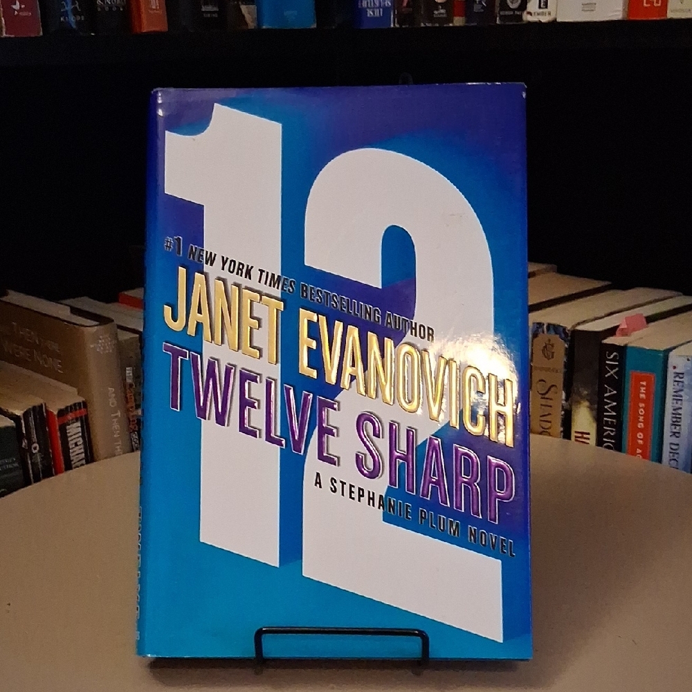 Twelve Sharp by Janet Evanovich Hardcover